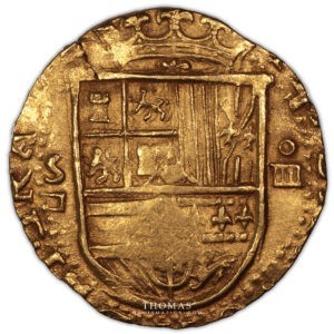 4 escudos en or