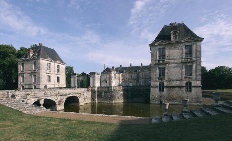 Lignière en berry Chateau