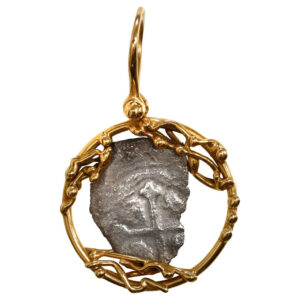 Coin - Mexico- Cob 1 Real gold pendant - Philippe V - Treasure shipwreck 1715 Fleet - Mexico obverse